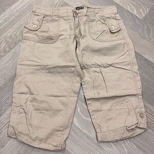 BeBop Tan Cargo Shorts with Knee-Length Design